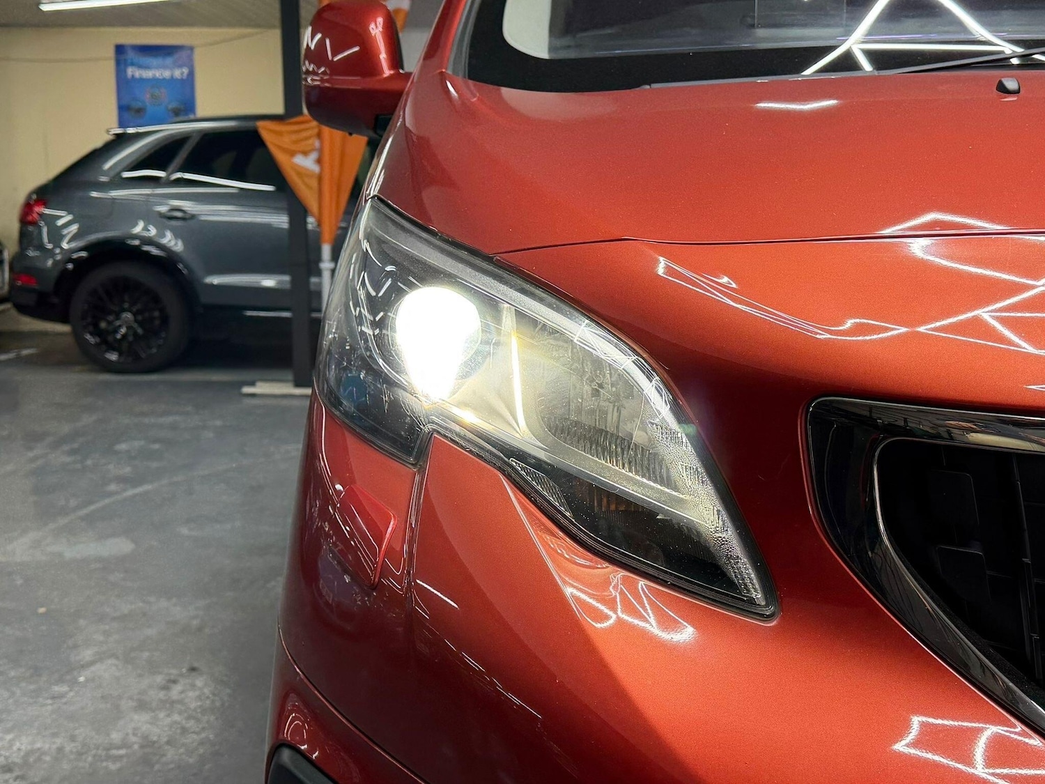 Used Peugeot Traveller 2018 for sale - 78091662: Photo 28