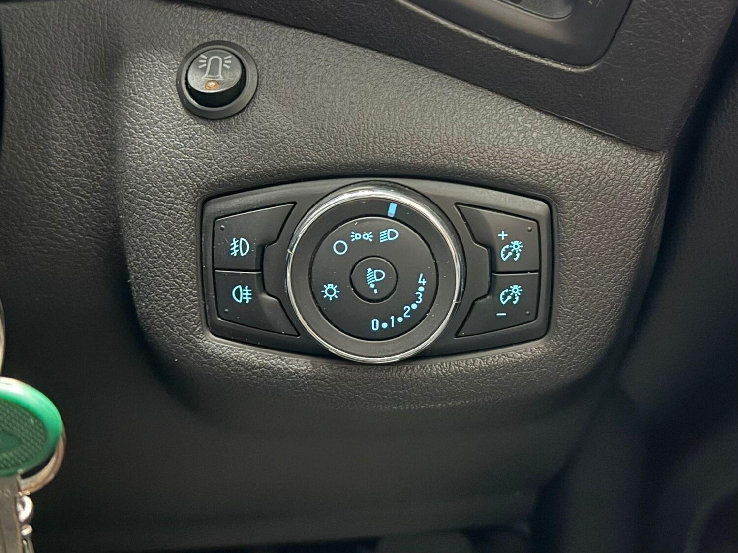 Used Ford Transit Connect 2017 for sale - 78100288: Photo 18