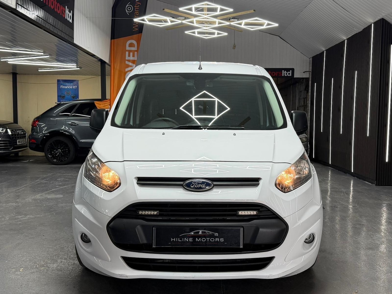 Used Ford Transit Connect 2017 for sale - 78100288: Photo 2