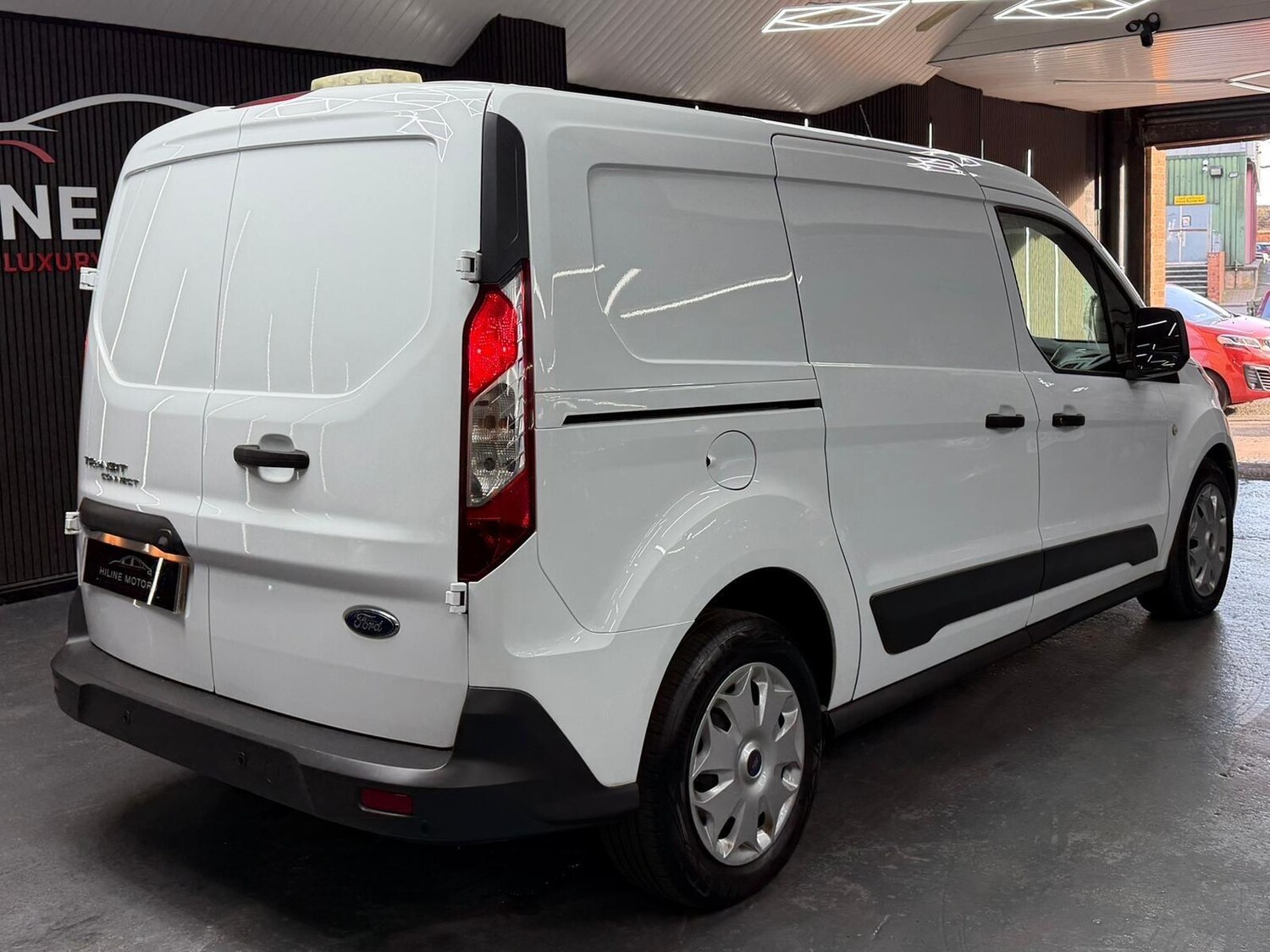 Used Ford Transit Connect 2017 for sale - 78100288: Photo 6