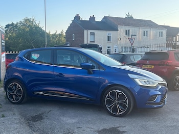 Used Renault Clio 2017 for sale - 79169192: Photo