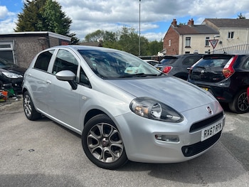 Used Fiat Punto 2017 for sale - 78661238: Photo