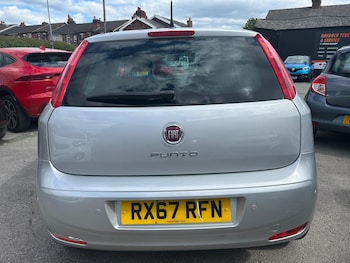 Used Fiat Punto 2017 for sale - 78661238: Photo