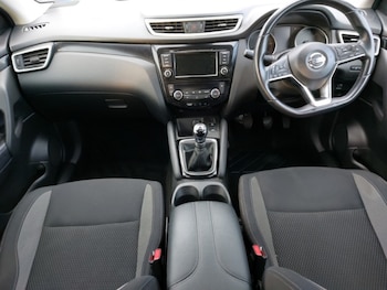 Used Nissan Qashqai 2019 for sale - 76834543: Photo