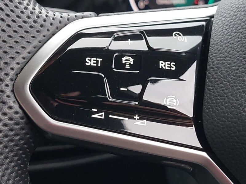 Used Volkswagen Golf 2022 for sale - 77721844: Photo 16