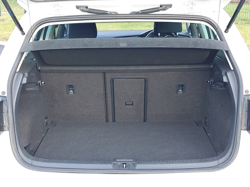 Used Volkswagen Golf 2019 for sale - 77448654: Photo 8