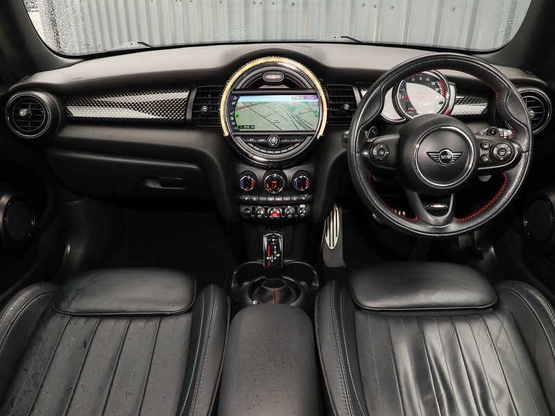 Used MINI Hatch 2018 for sale - 78099226: Photo 2