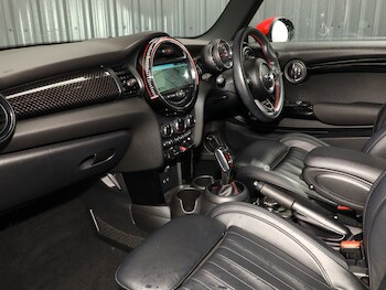 Used MINI Hatch 2018 for sale - 78099226: Photo