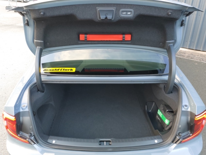 Used Volvo S90 2023 for sale - 78079633: Photo 8