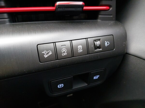 Used Hyundai KONA 2025 for sale - 76325691: Photo 13