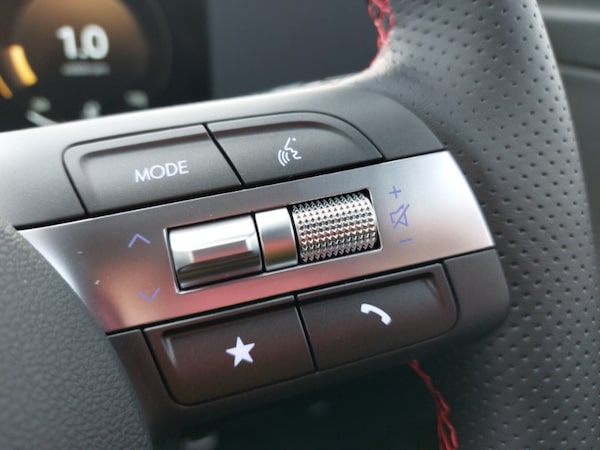 Used Hyundai KONA 2025 for sale - 76325691: Photo 15