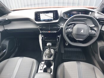 Used Peugeot 2008 2023 for sale - 78572511: Photo