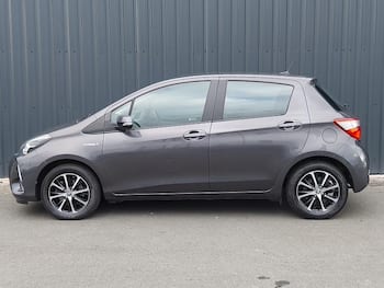 Used Toyota Yaris 2018 for sale - 79844668: Photo