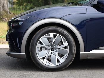 Used Genesis GV60 2025 for sale - 75663972: Photo