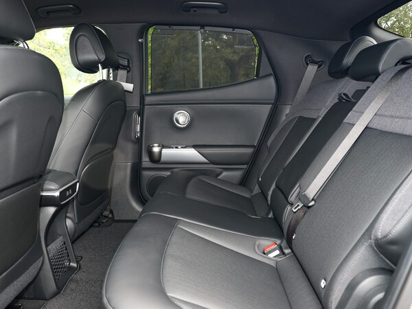 Used Genesis GV60 2025 for sale - 75663972: Photo 7