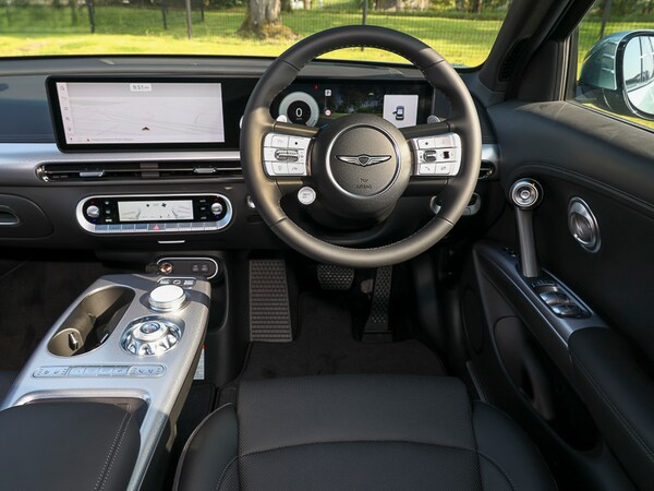 Used Genesis GV60 2025 for sale - 75583880: Photo 15