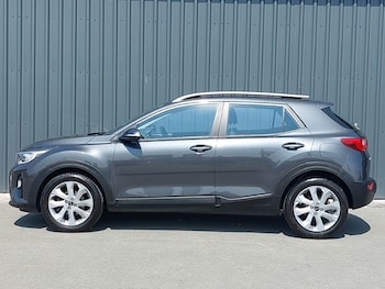 Used Kia Stonic 2018 for sale - 79200866: Photo
