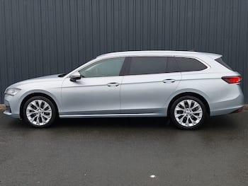 Used Skoda Superb 2024 for sale - 79777314: Photo