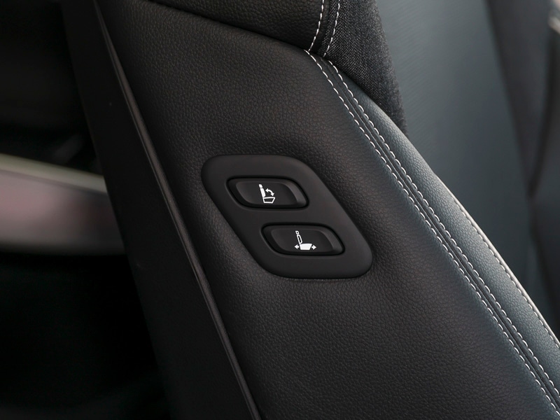 Used Genesis GV70 2022 for sale - 76160439: Photo 14