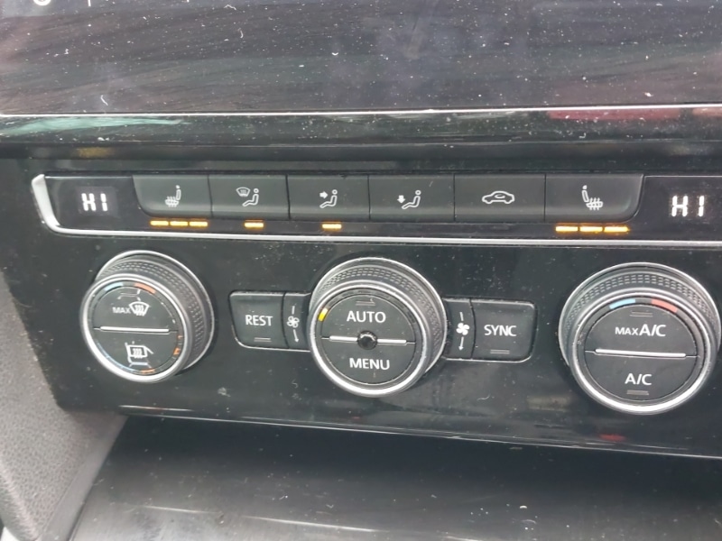 Used Volkswagen Passat 2019 for sale - 77453859: Photo 17