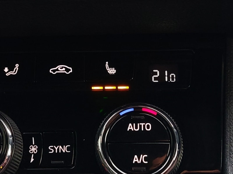 Used Skoda Karoq 2024 for sale - 77522517: Photo 15