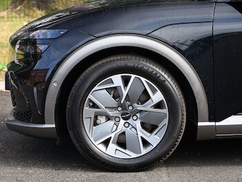 Used Genesis GV60 2025 for sale - 75668843: Photo