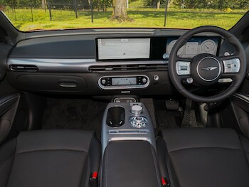 Used Genesis GV60 2025 for sale - 75959002: Photo