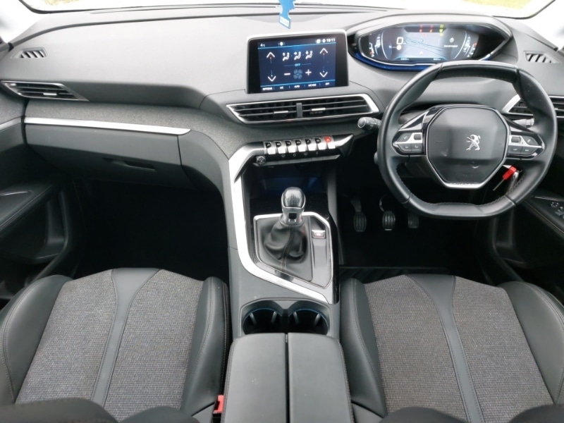 Used Peugeot 5008 2020 for sale - 77114912: Photo 2