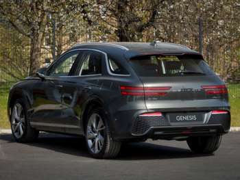 Used Genesis GV70 2025 for sale - 74471050: Photo