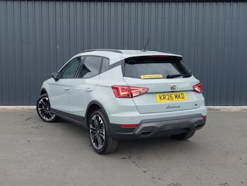 Used SEAT Arona 2026 for sale - 79613924: Photo