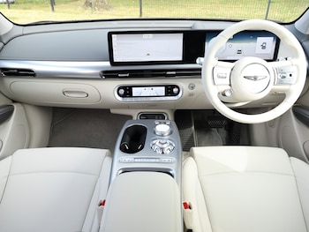 Used Genesis GV60 2025 for sale - 75771966: Photo