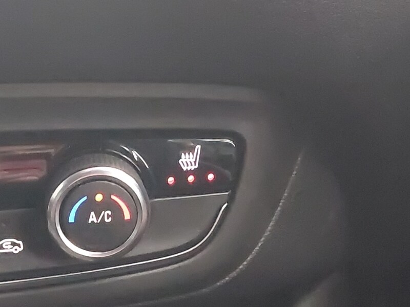 Used Vauxhall Crossland 2022 for sale - 76602526: Photo 13