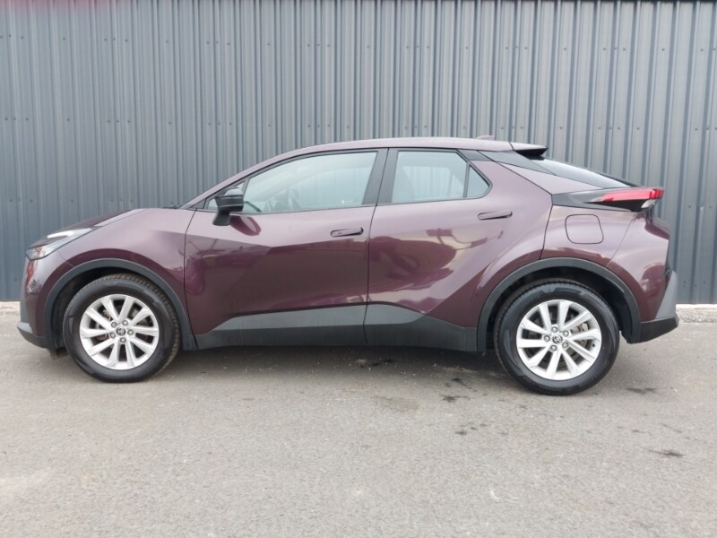 Used Toyota C-HR 2024 for sale - 78085378: Photo 4
