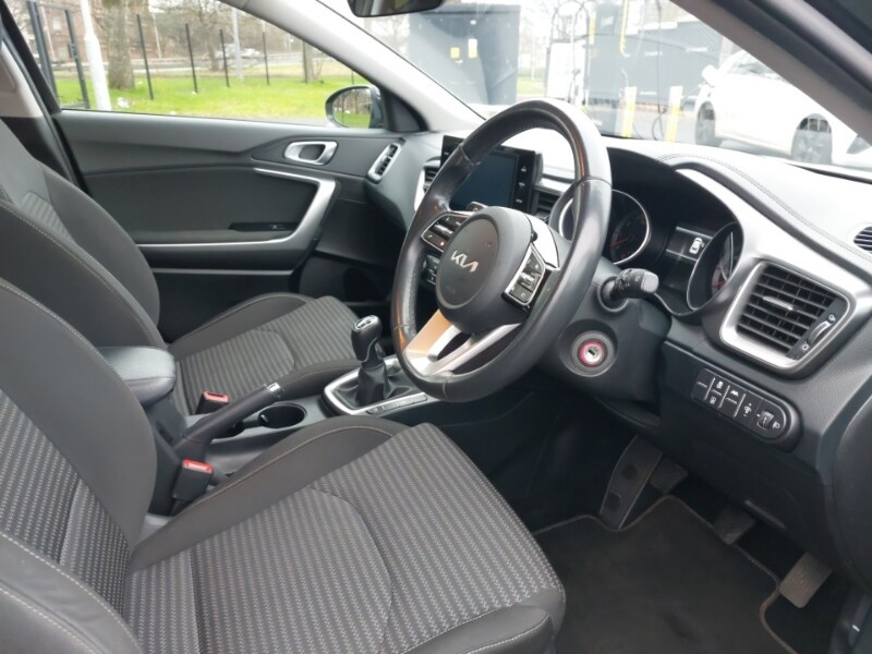 Used Kia XCeed 2023 for sale - 77324837: Photo 14