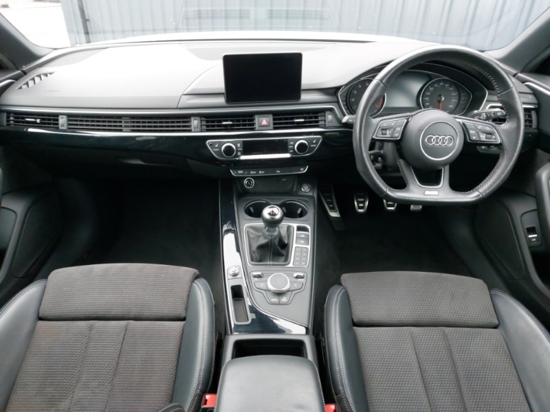 Used Audi A4 2019 for sale - 77933055: Photo 2