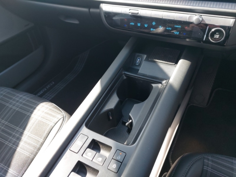 Used Hyundai IONIQ 6 2024 for sale - 76779336: Photo 17