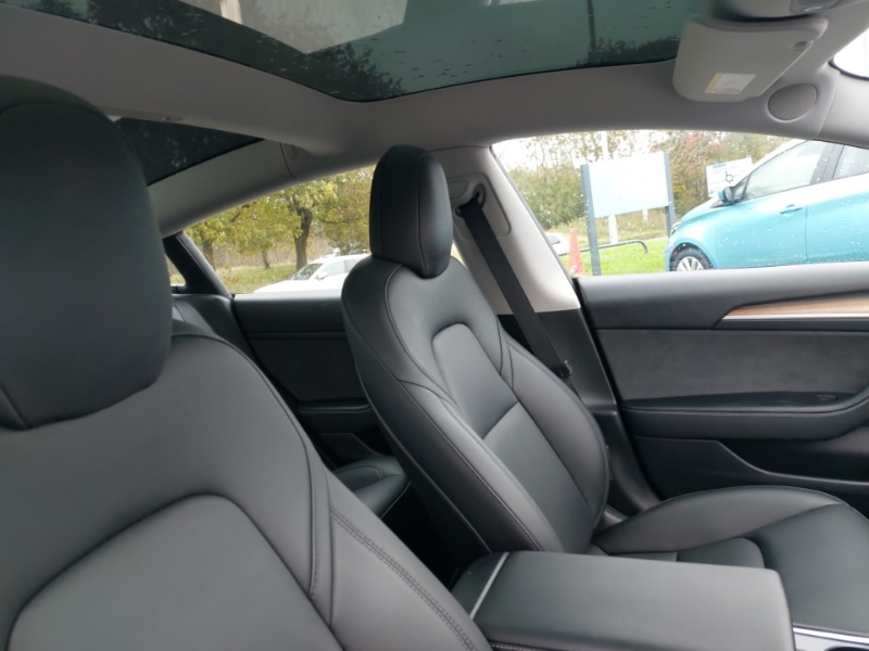 Used Tesla Model 3 2023 for sale - 76195839: Photo 13