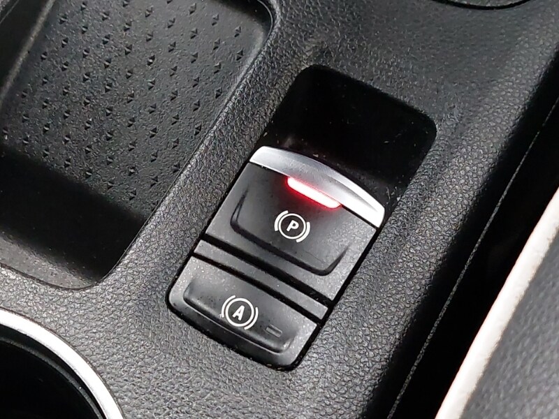 Used Renault Captur 2020 for sale - 77702277: Photo 15