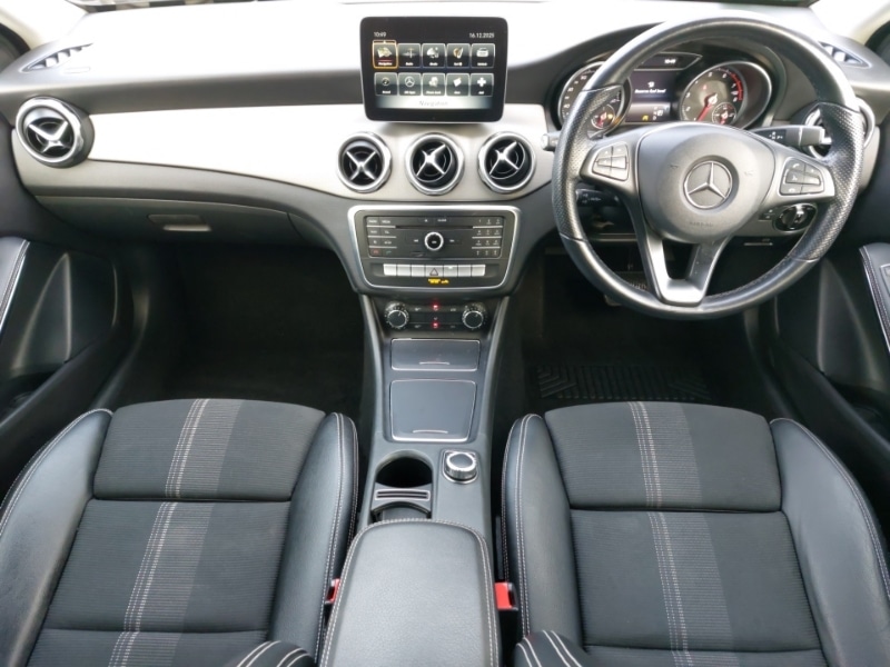 Used Mercedes-Benz GLA 2019 for sale - 76963824: Photo 2