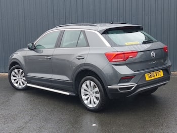 Used Volkswagen T-Roc 2018 for sale - 79631281: Photo