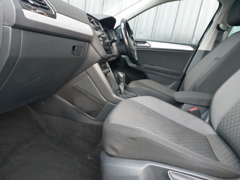 Used Volkswagen Tiguan 2017 for sale - 77240961: Photo 5