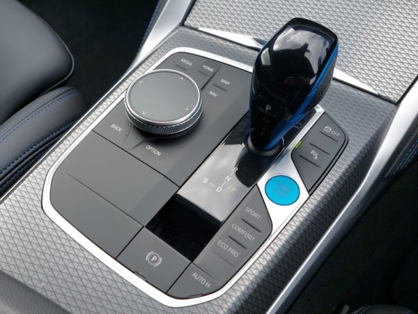 Used BMW i4 2022 for sale - 75816210: Photo 12