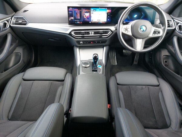 Used BMW i4 2022 for sale - 75816210: Photo 2