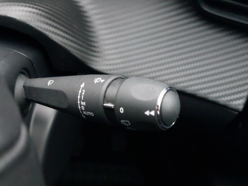 Used Peugeot 2008 2023 for sale - 77874520: Photo 14