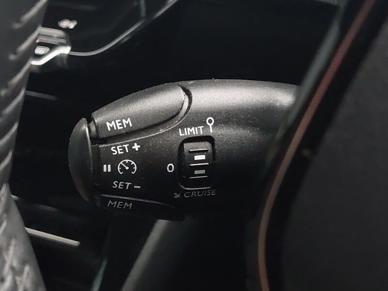 Used Peugeot 2008 2023 for sale - 77874520: Photo 19