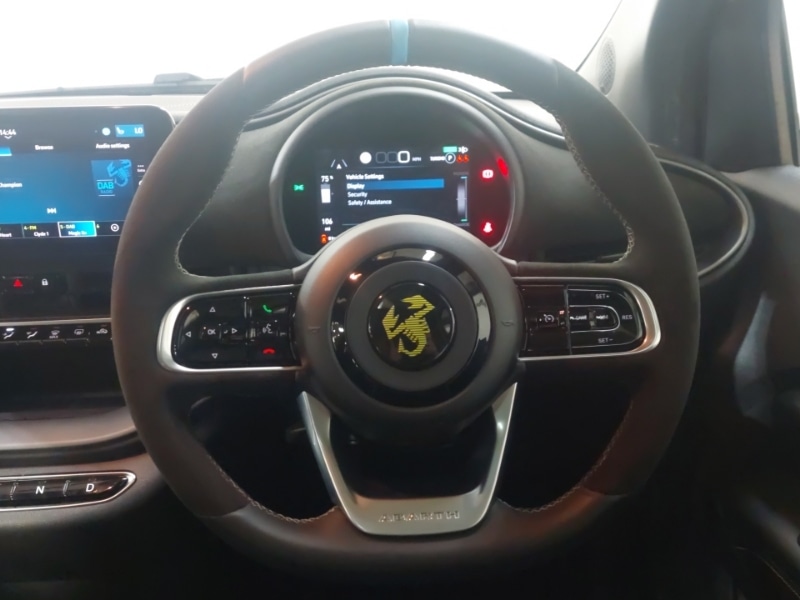 Used Abarth 500 2023 for sale - 76773877: Photo 10