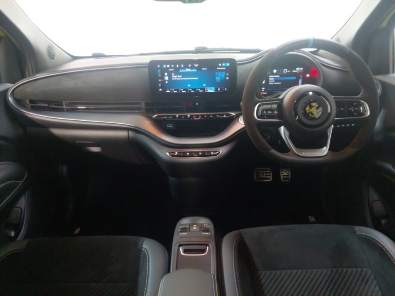 Used Abarth 500 2023 for sale - 76773877: Photo 2