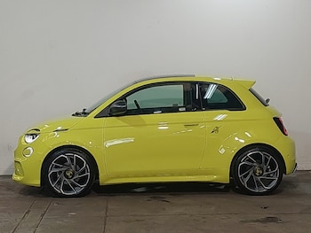 Used Abarth 500 2023 for sale - 76773877: Photo