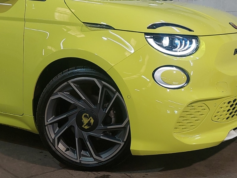 Used Abarth 500 2023 for sale - 76773877: Photo 9