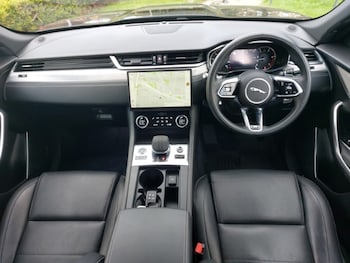 Used Jaguar F-Pace 2022 for sale - 76208101: Photo 2